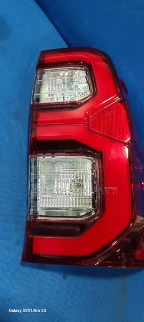 Hilux Roco Tail Lamp (2021)