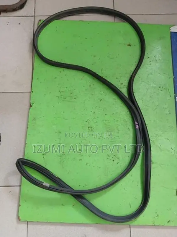 Nissan Bluebird U14 Dicky Beading