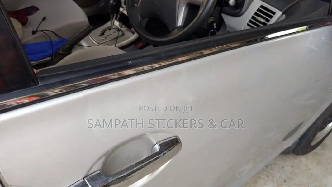 Toyota Axio Weather Beading
