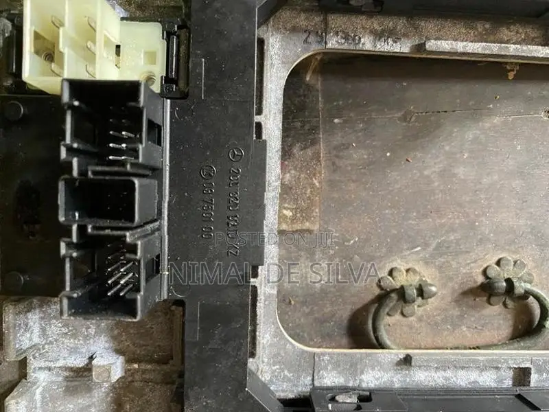 Benz W 202 Power Shutters Switch Panel