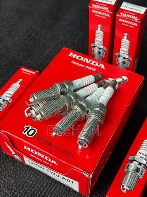 Honda insight ze4 / vezel Rv5 Spark plugs genuine