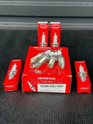 Honda insight ze4 / vezel Rv5 Spark plugs genuine