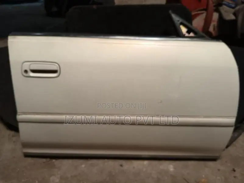 Toyota Crown Gx100 Four Door pannels with handles and weather stripes