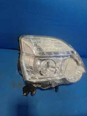 X Trail Old Head Lamp