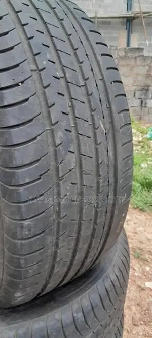 285/50/20 Pearl Tyre Set