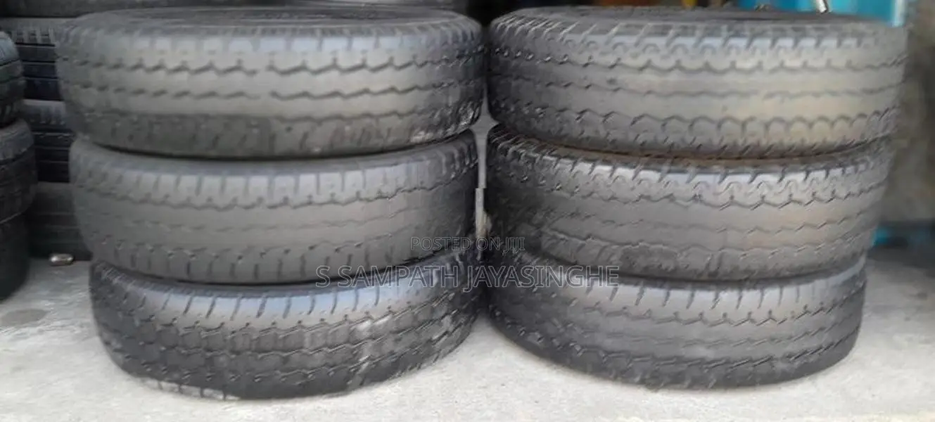 155/12/8 CEAT Tyre Set
