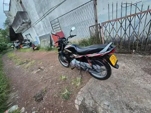 Bajaj CT100 2024