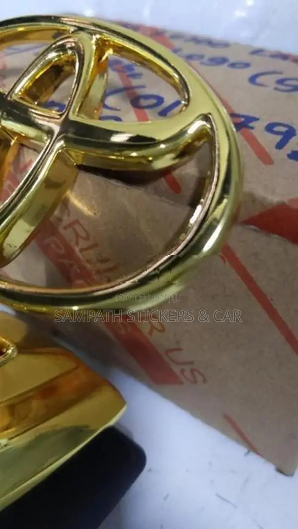 Lc 100 Bonnet Logo Gold