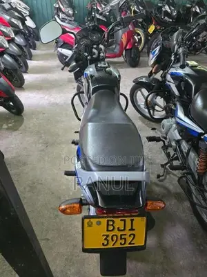 Bajaj CT100 ct 100 2025