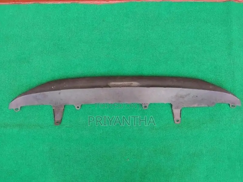 Toyota Vitz Ksp130 Raer Buffer/Garnish
