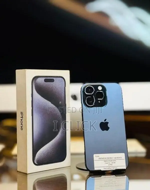 Apple iPhone 15 Pro Max 256GB (Used)