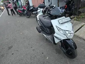 Honda Dio 2017