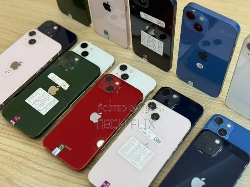 Apple iPhone 13 128GB (Used)