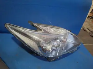 Prius 30 Scoop Head Lamp