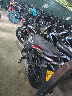 Bajaj Discover 125 2019