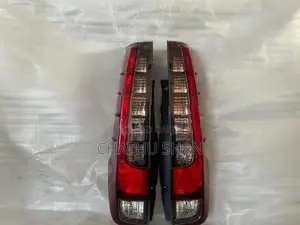 Toyata Noah Tail Light