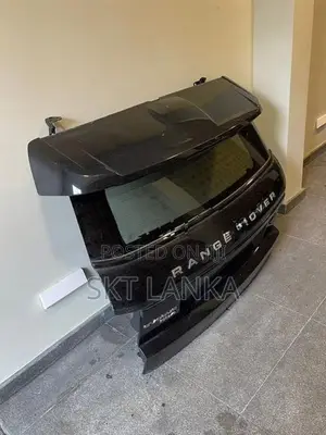 Genuine Range Rover Evoque 2015 tailgate dicky door light windscreen