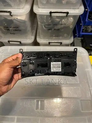 Genuine Mercedes E E200 E300 W212 AC climate control