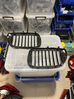 Gen/New BMW 740e 740Le G11 2018 M Performance black bumper shell grill