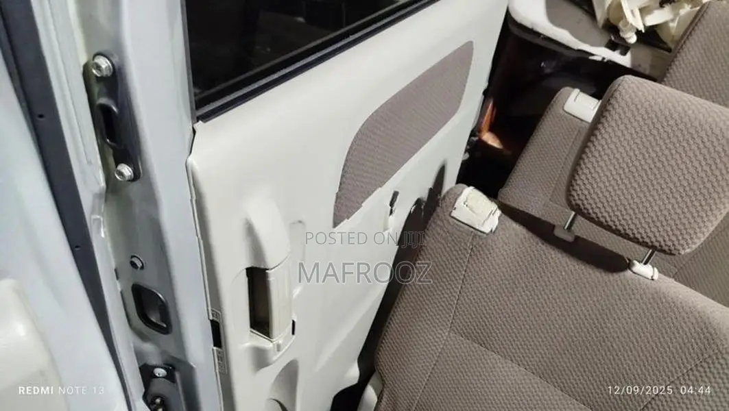 Suzuki Every Da17 Full Join Power Shutters with Door