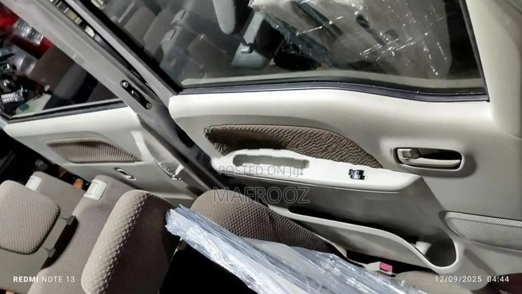 Suzuki Every Da17 Full Join Power Shutters with Door