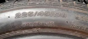 225×45×18 Tyre Set