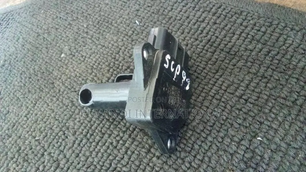 Toyota Belta Scp92 Air Flow Sensor