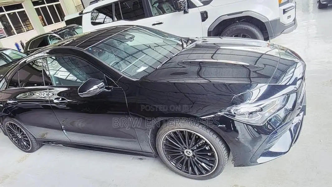 Mercedes Benz CLA 250 Amg Premium Plus 2025