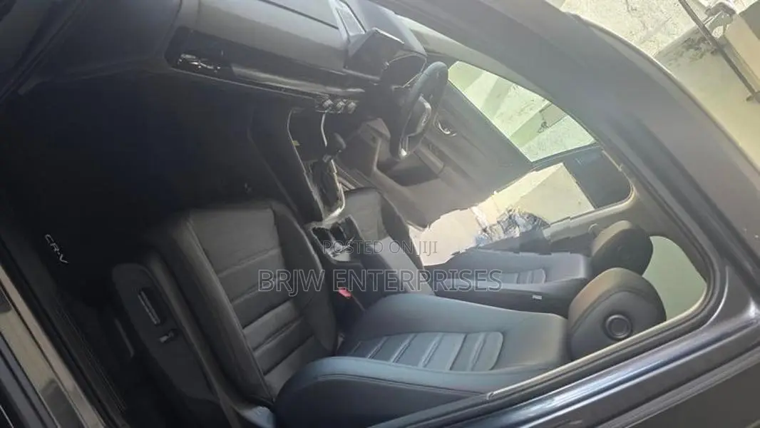 Honda CRV 7 seater 2025