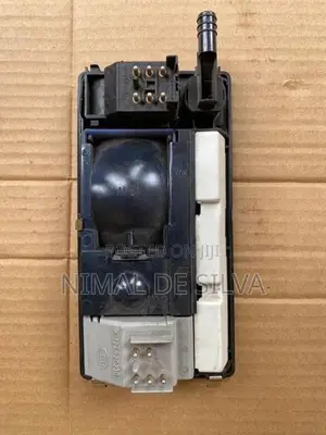 Benz W 124 Hood Light