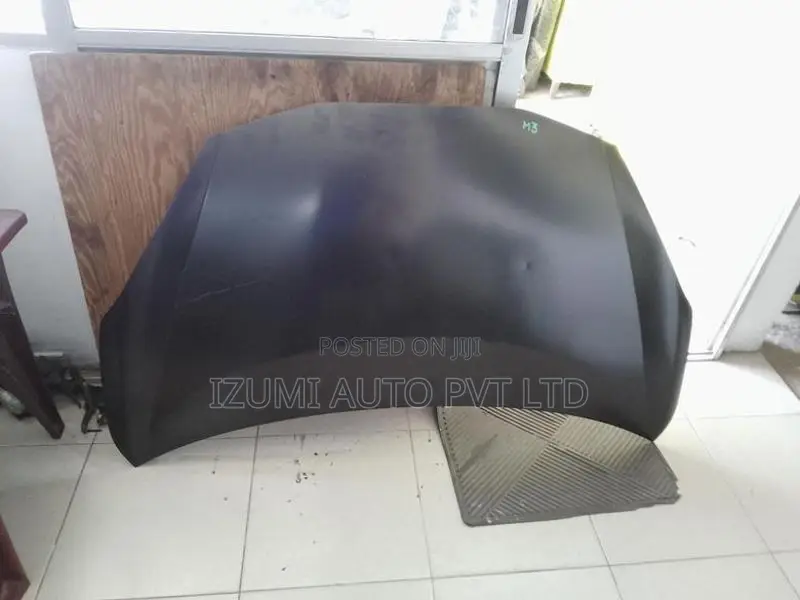 Mazda Demio DE3FS Bonnet