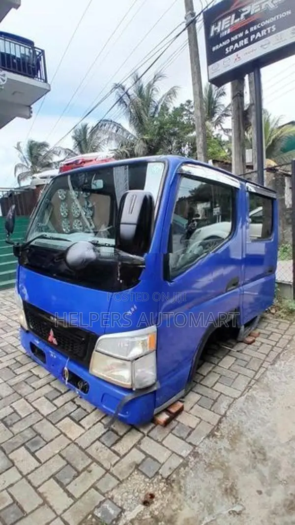 Mitsubishi Canter Crew Cab Cabin