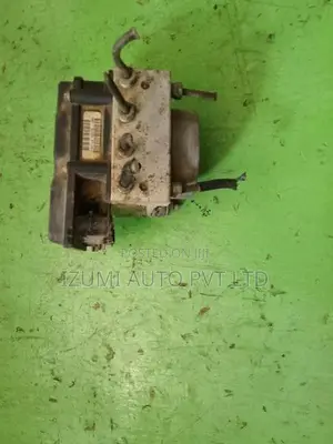 Nissan Wingroad Y12 ABS Pump