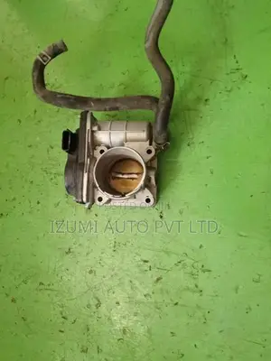 Nissan Wingroad Y12 Throttle Body
