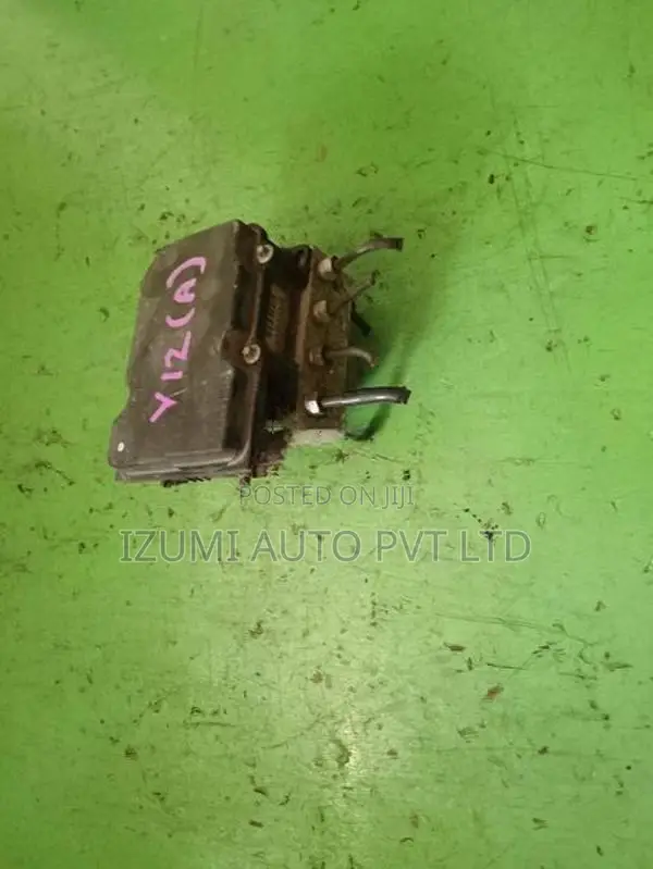 Nissan Wingroad Y12 ABS Pump