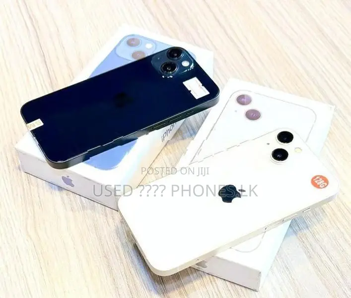Apple iPhone 13 [Starlight,Midnight] (Used)