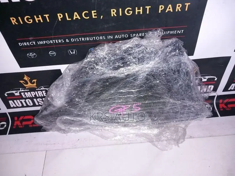 Honda Fit GP 5 Front Quarter Glass
