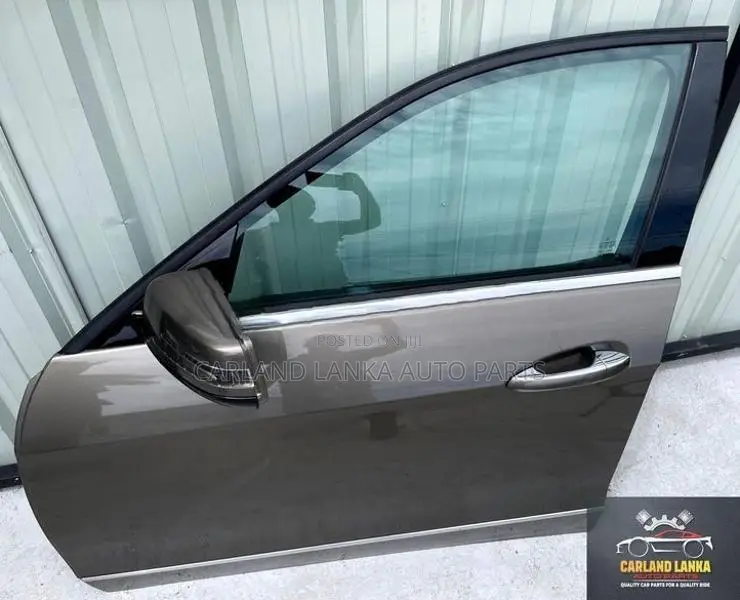 BENZ W212 E250 2011 Front (L) Passenger Door Complete