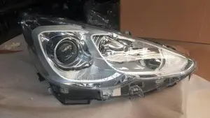 Toyota Aqua X Urban Head Lights