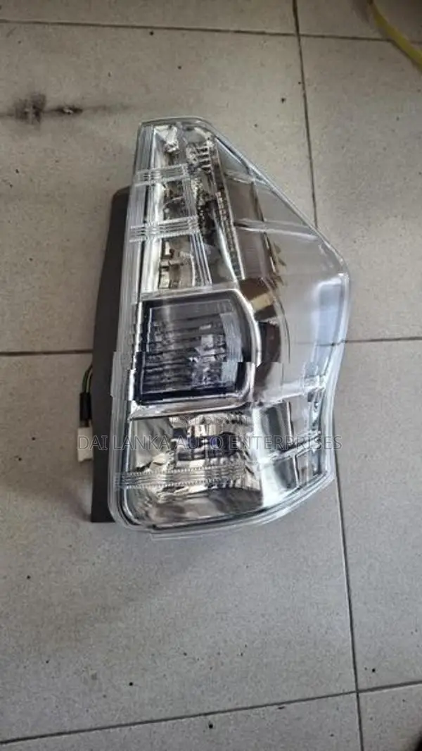 Toyota Prius 40 Alpha Tail Light