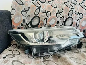 Premio 260 Head Light