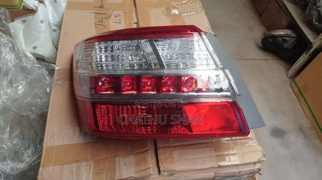 Toyota Premio Tail Light