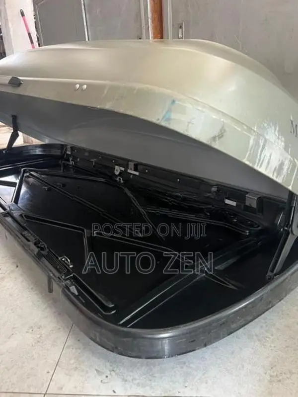 Rooftop Cargo Box