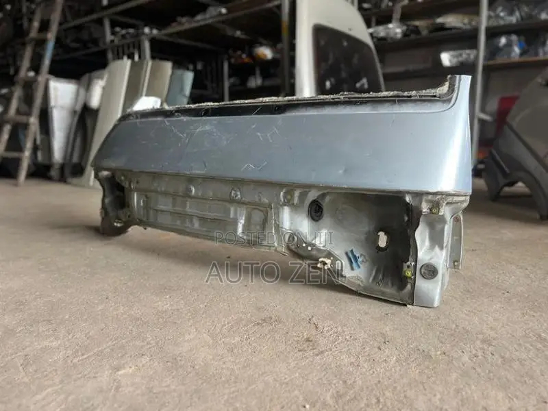HIACE/DOLPHIN NOSE CUT PANEL
