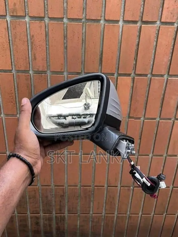 Genuine Mercedes Benz CLA CLA200 2022 door side mirror complete