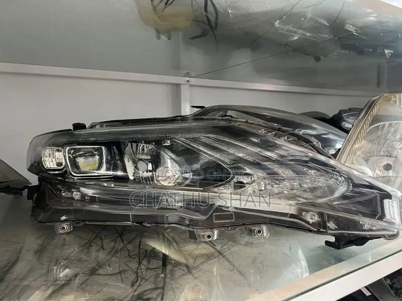 Toyata CHR Head Lights