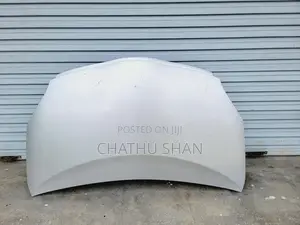 Toyota Prius Bonnet