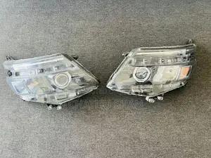 Toyota Voxy Head Light