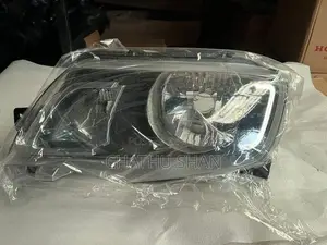 Renault Kwid Head Light