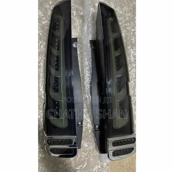 Noah Voxy Esquire Modellista Tail Lights